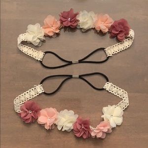 Beautiful Flower & Rhinestone Headband 🌸